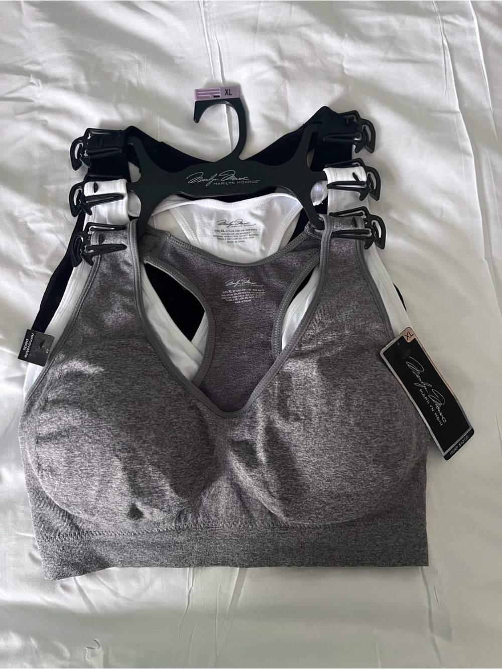 Marilyn Monroe Seamless Sports Bras